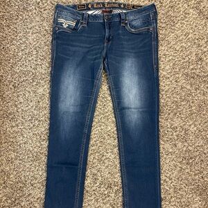 NEW Women’s Rock Revival “Kailey” Skinny Jeans